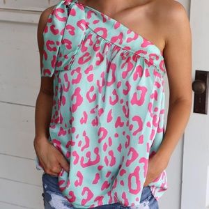 One Shoulder Leopard Top
